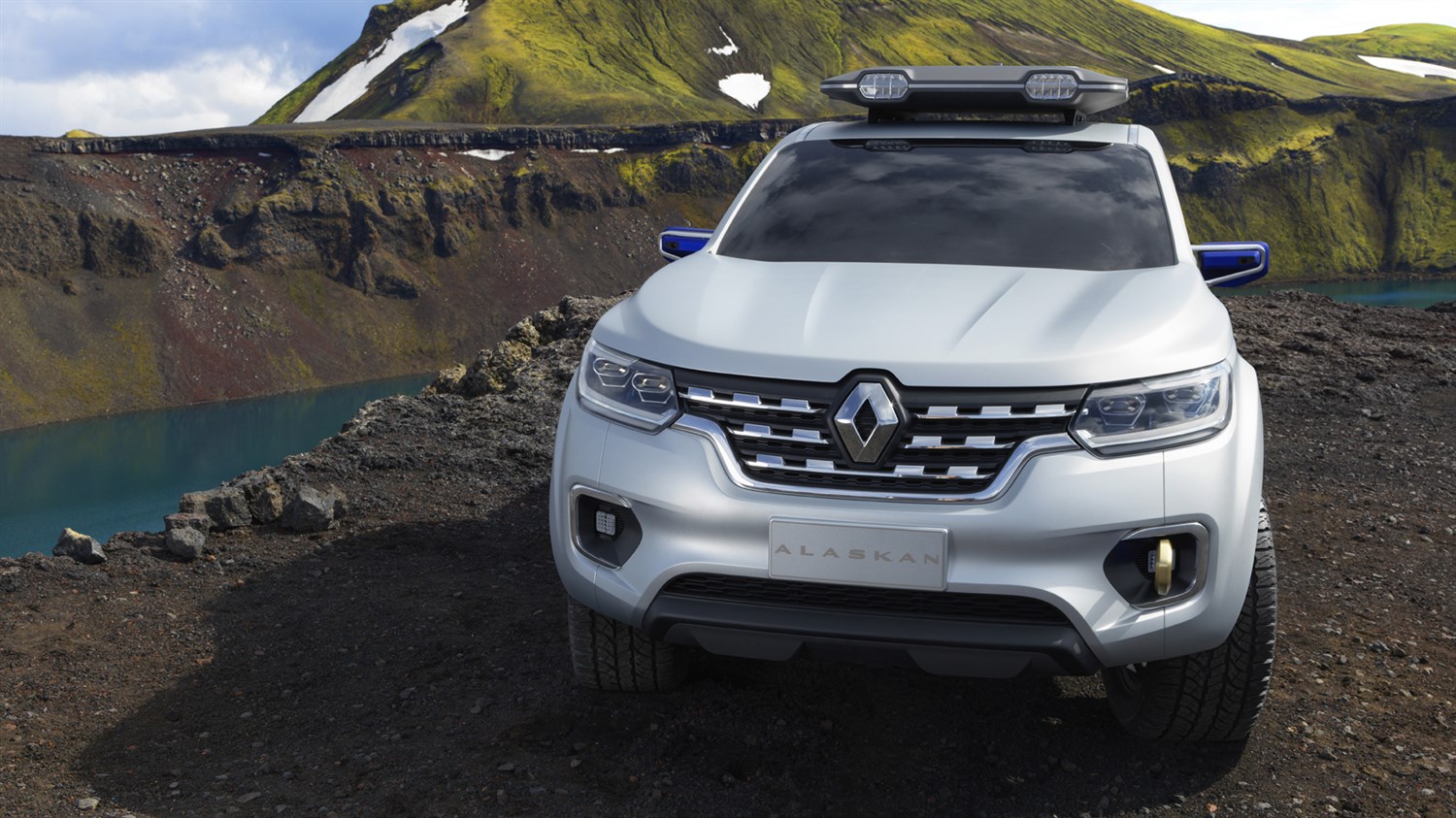 Renault ALASKAN Concept - Face avant - Paysage aventure
