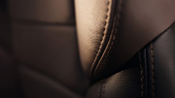 Renault TALISMAN - zoom siège - surpiqûres sellerie cuir